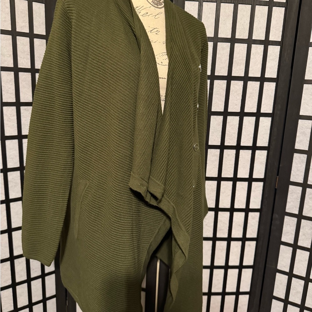 New York & co Olive Green Women's Open Front Sweater